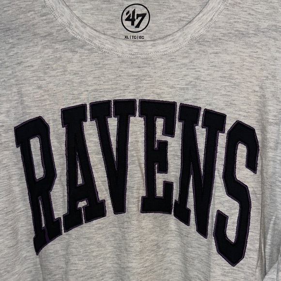 47 Heather Gray Ravens Short Sleeve Tee - Picture 2 of 6